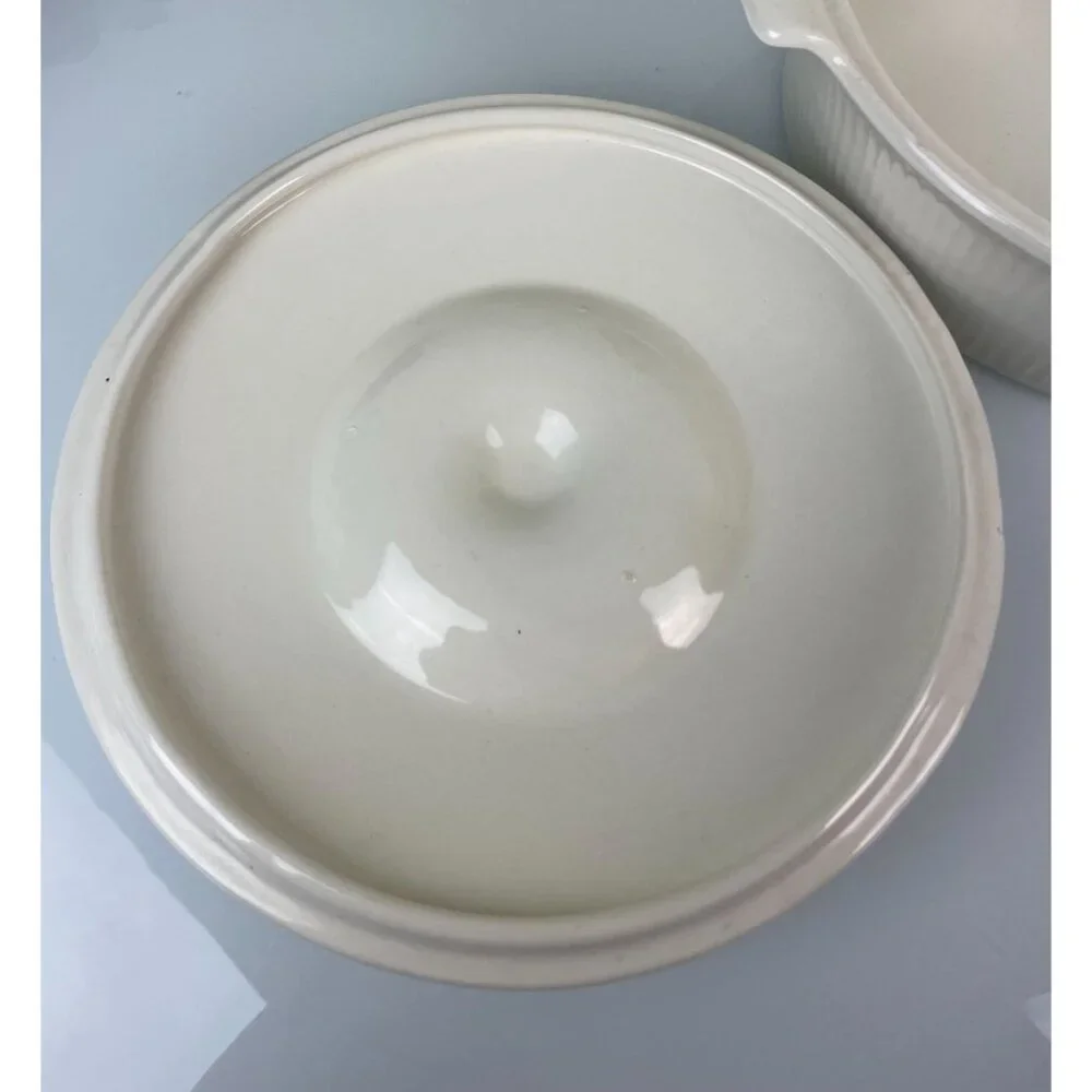 Vintage Mid-Century Red Wing Pottery White Swirl Casserole Baking Dish & Lid 563